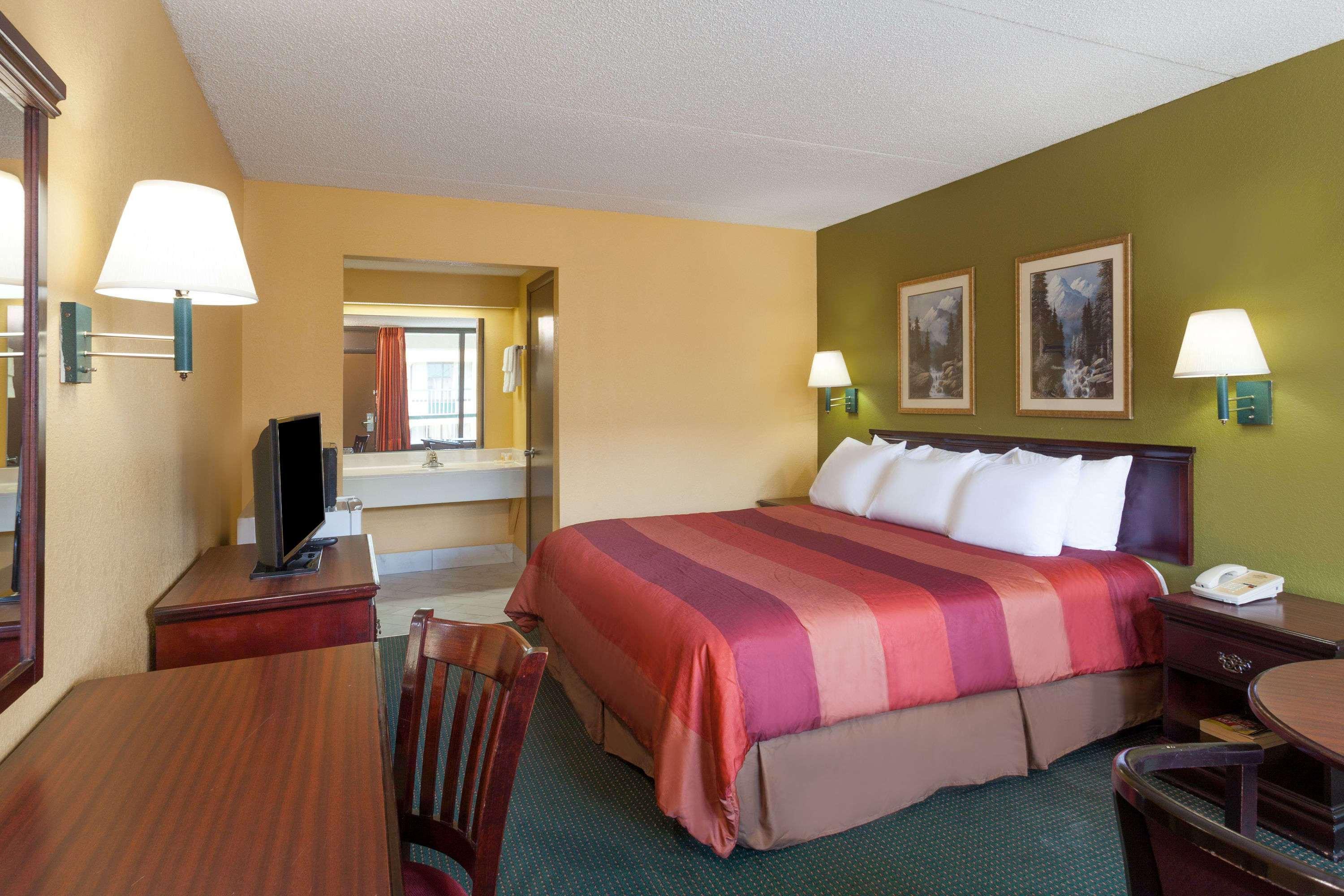 Days Inn By Wyndham Nashville Saint Thomas West Hospital Luaran gambar