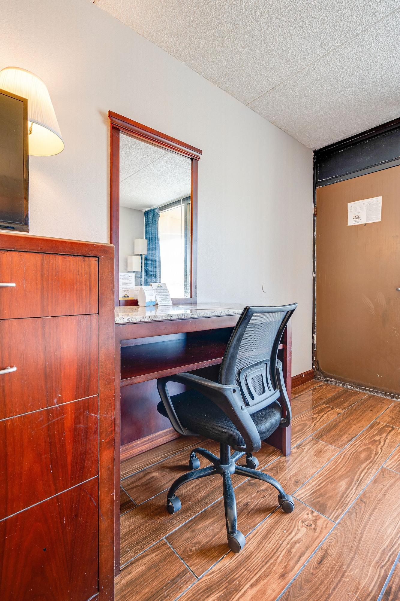 Days Inn By Wyndham Nashville Saint Thomas West Hospital Luaran gambar