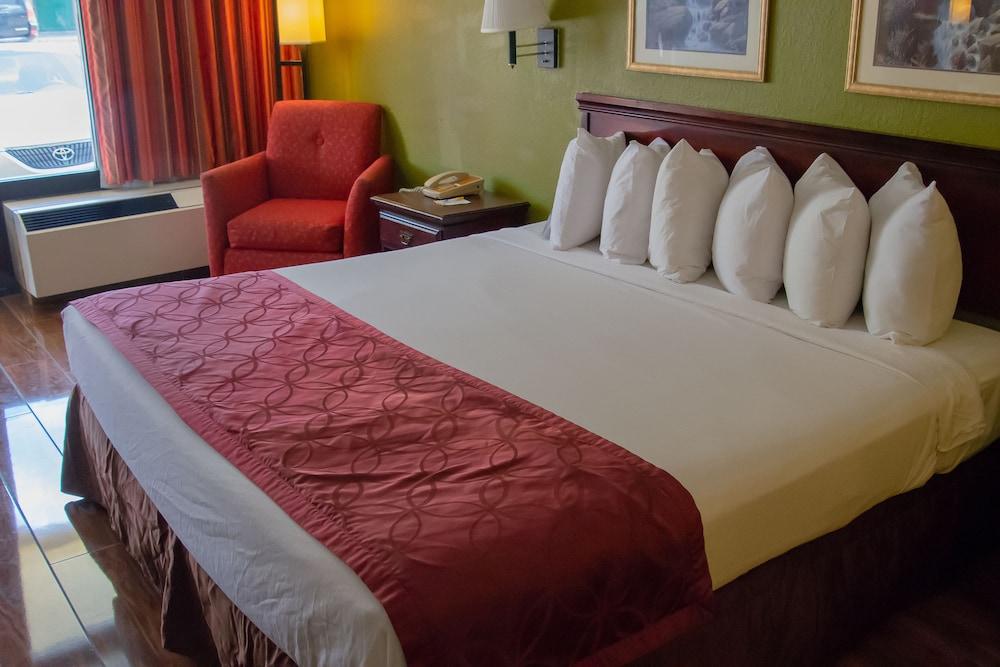 Days Inn By Wyndham Nashville Saint Thomas West Hospital Luaran gambar